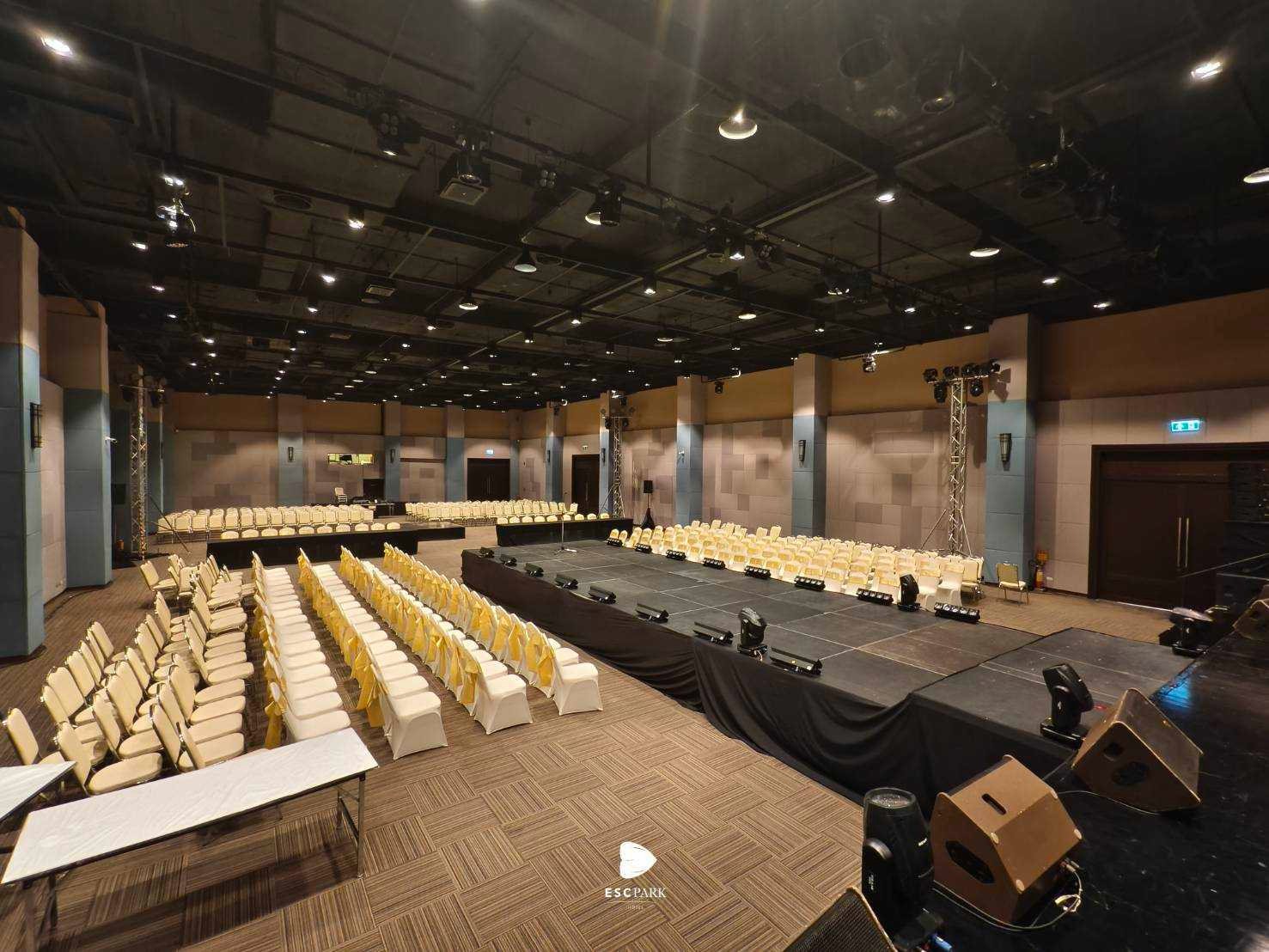 ESC Hall