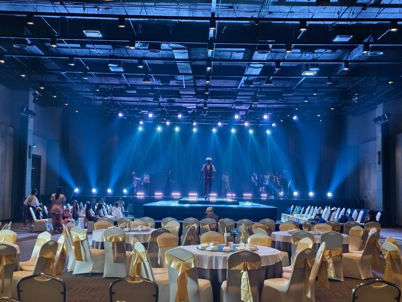 ESC Hall