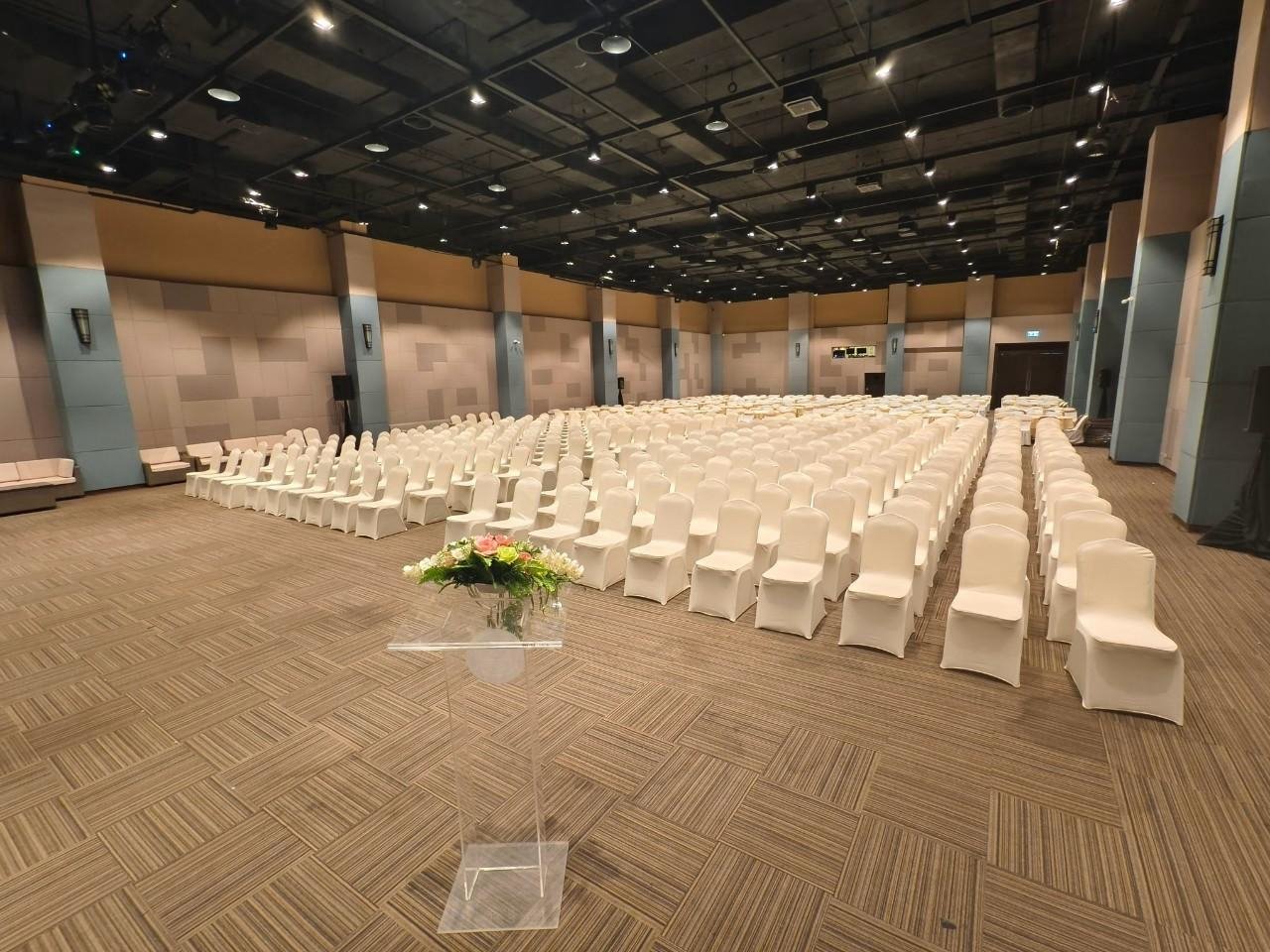 ESC Hall