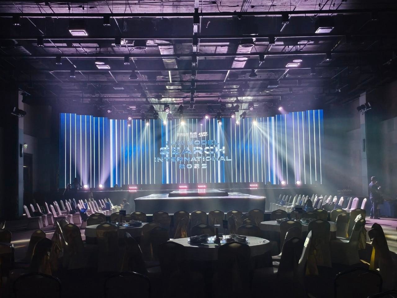 ESC Hall